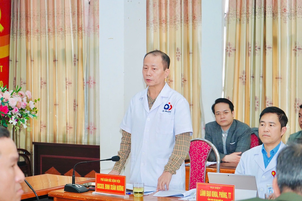 BSCKII. Đinh Xuân Hương – Phó Giám đốc Bệnh viện Sản Nhi phát biểu tại Hội nghị