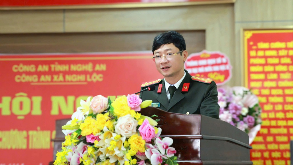 Đồng chí Đại tá Trần Ngọc Tuấn, Ủy viên Ban Thường vụ Đảng ủy, Phó Giám đốc Công an tỉnh phát biểu chỉ đạo tại Hội nghị