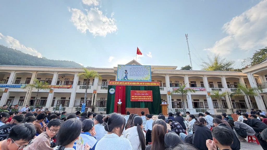  Toàn cảnh buổi tuyên truyền