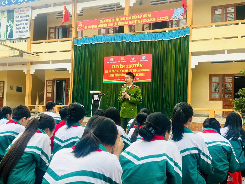 Toàn cảnh buổi tuyên truyền   