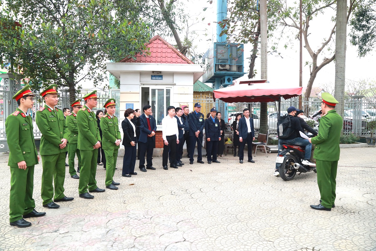 Diễn tập phòng, chống cướp tài sản tại ngân hàng