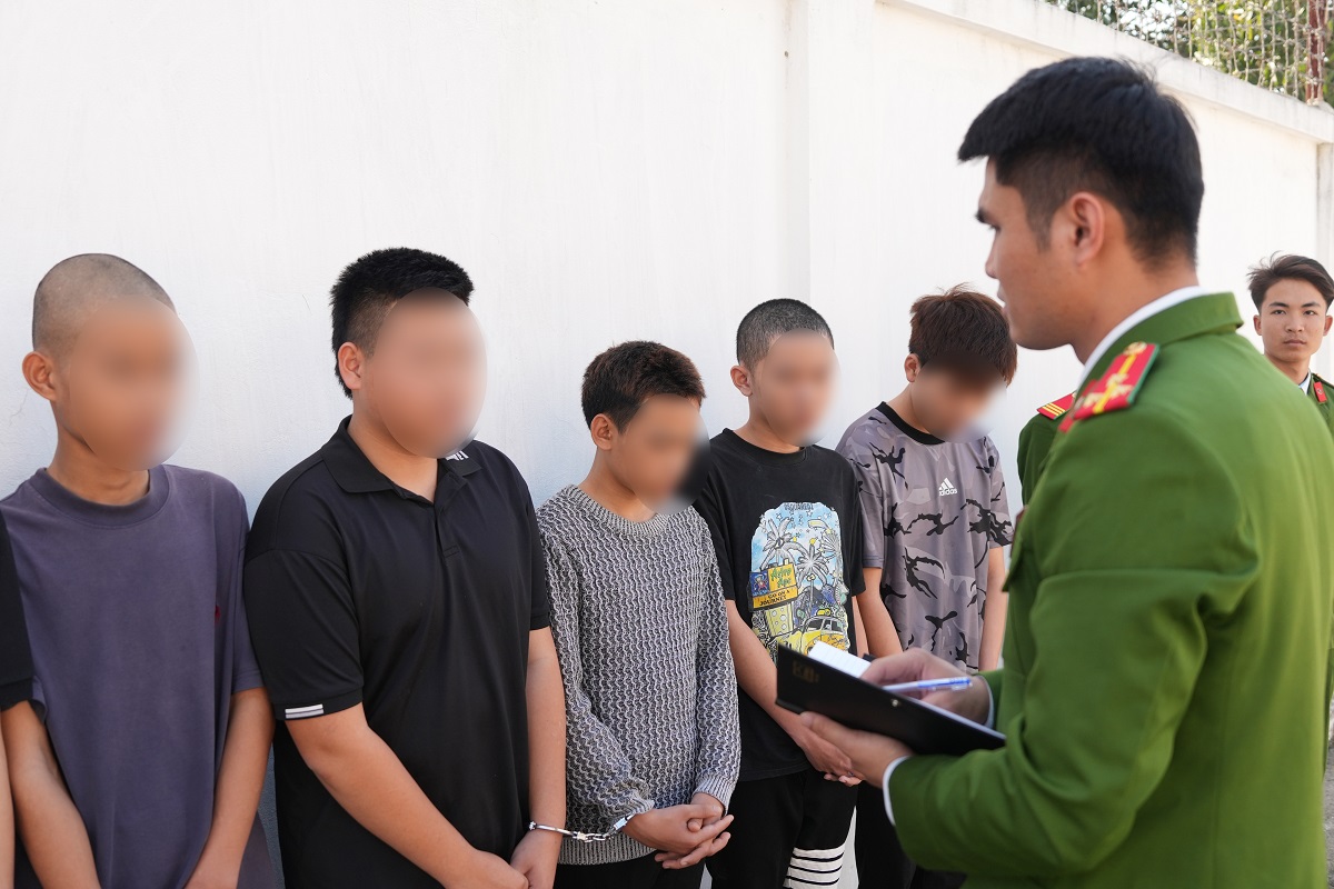 Bắt giữ nhiều đối tượng gây rối trật tự công cộng