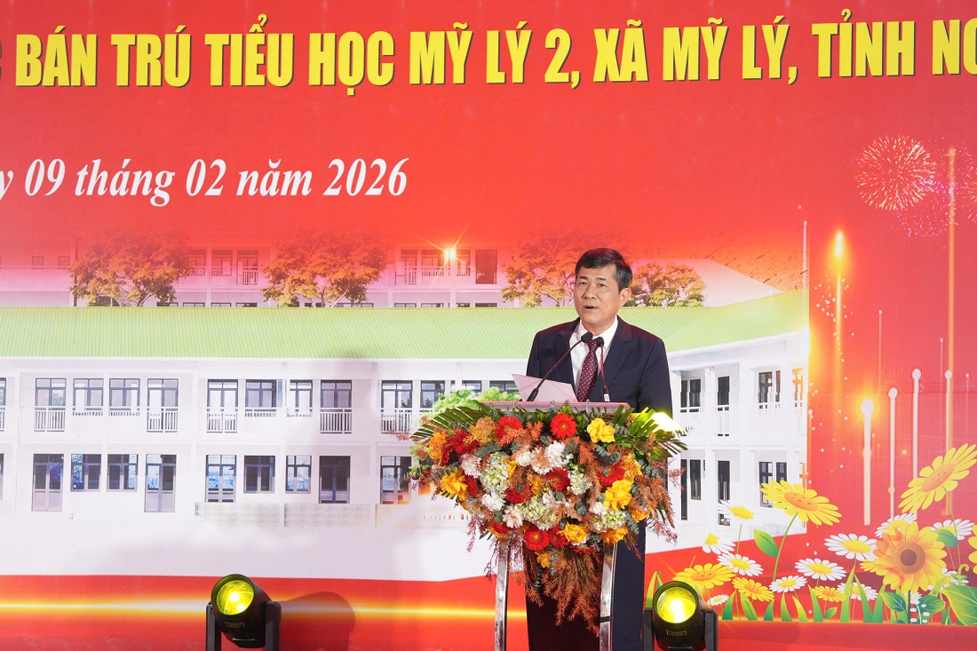 Đồng chí Thái Văn Thành, Ủy viên Ban Chấp hành Đảng bộ tỉnh, Phó Chủ tịch UBND tỉnh phát biểu tại buổi lễ