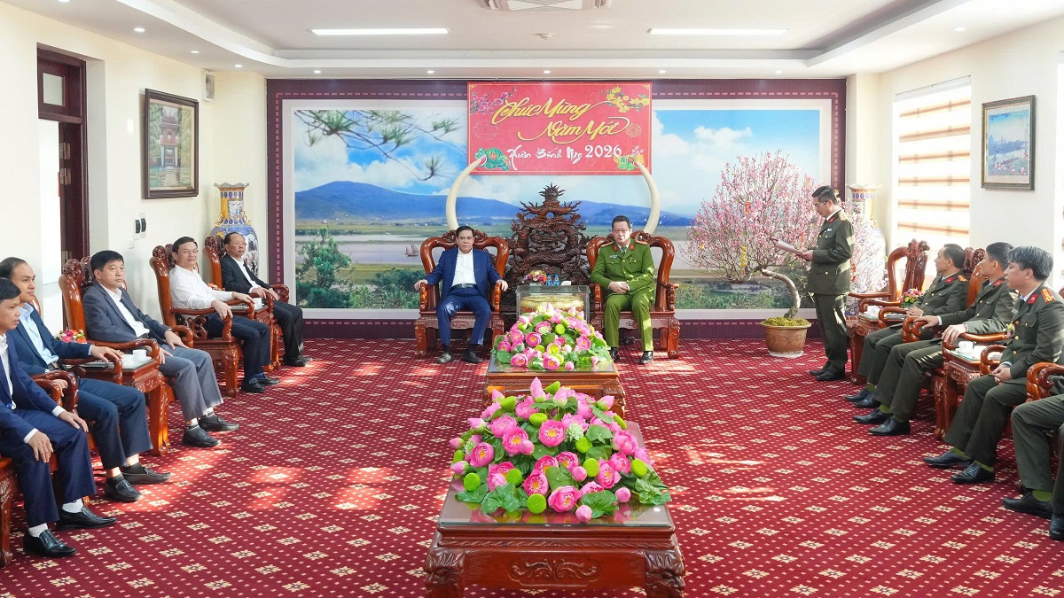 Toàn cảnh chuyến thăm, chúc Tết của Chủ tịch UBND tỉnh Võ Trọng Hải 