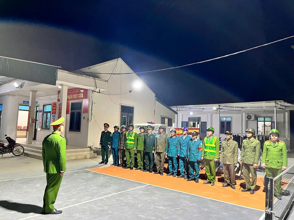  Công an xã Bắc Lý tuần tra, kiểm soát bảo đảm ANTT sau Tết Nguyên đán