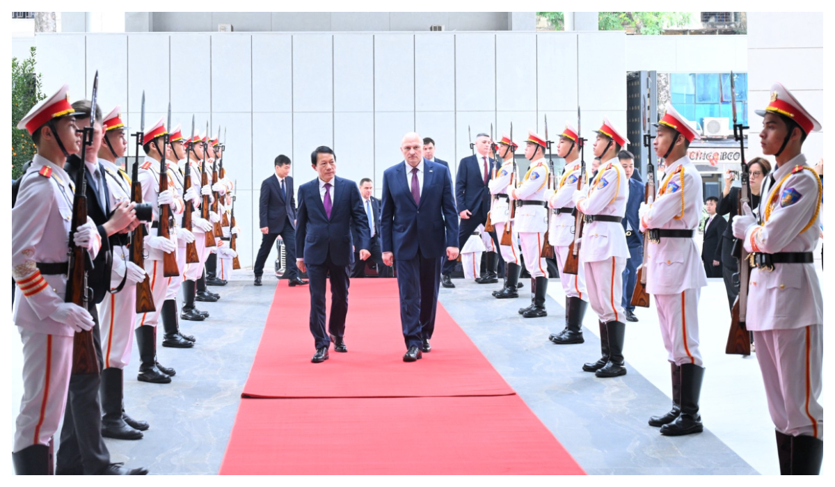 Thúc đẩy hợp tác giữa Bộ Công an Việt Nam và Bộ Tình trạng khẩn cấp Liên bang Nga