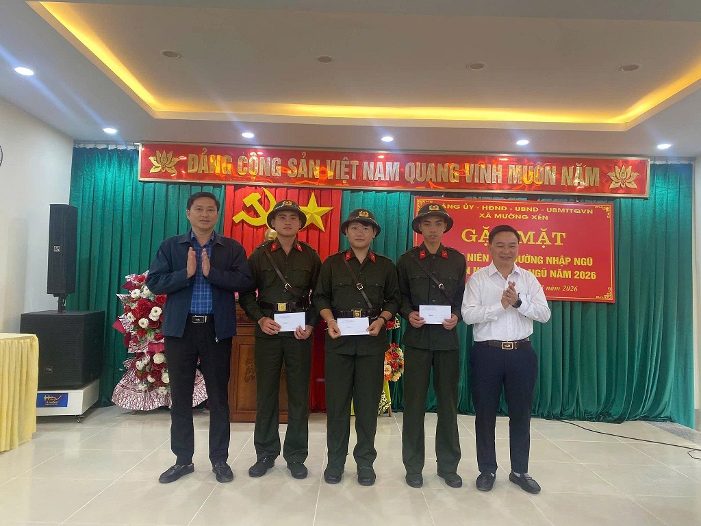 Xã Mường Xén gặp mặt thanh niên lên đường nhập ngũ và quân nhân xuất ngũ năm 2026