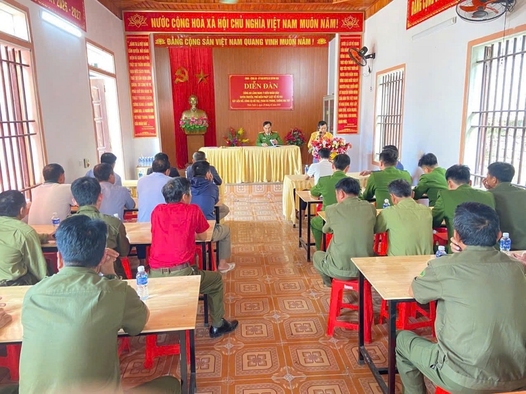 Tổ chức diễn đàn Công an lắng nghe ý kiến nhân dân