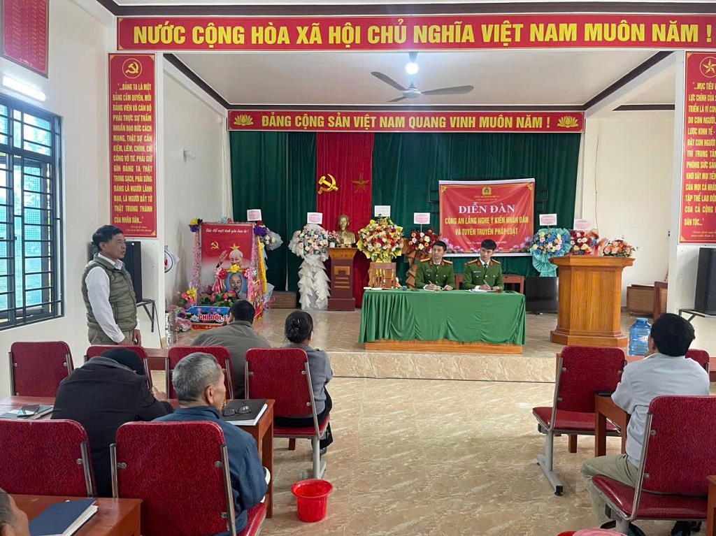 Tổ chức diễn đàn 