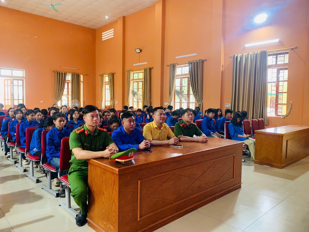 Công an xã Bích Hào ra mắt mô hình 