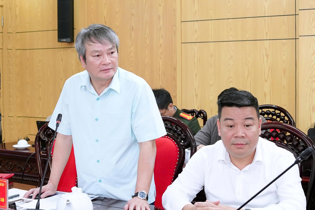 Đại diện chủ đầu tư Công ty TTHH nhà ở Trường An phát biểu tại cuộc họp