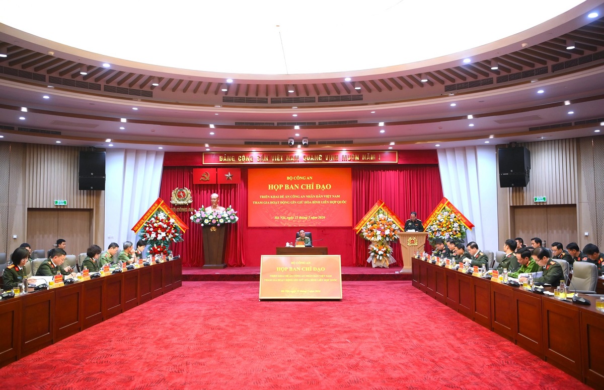 Toàn cảnh cuộc họp.