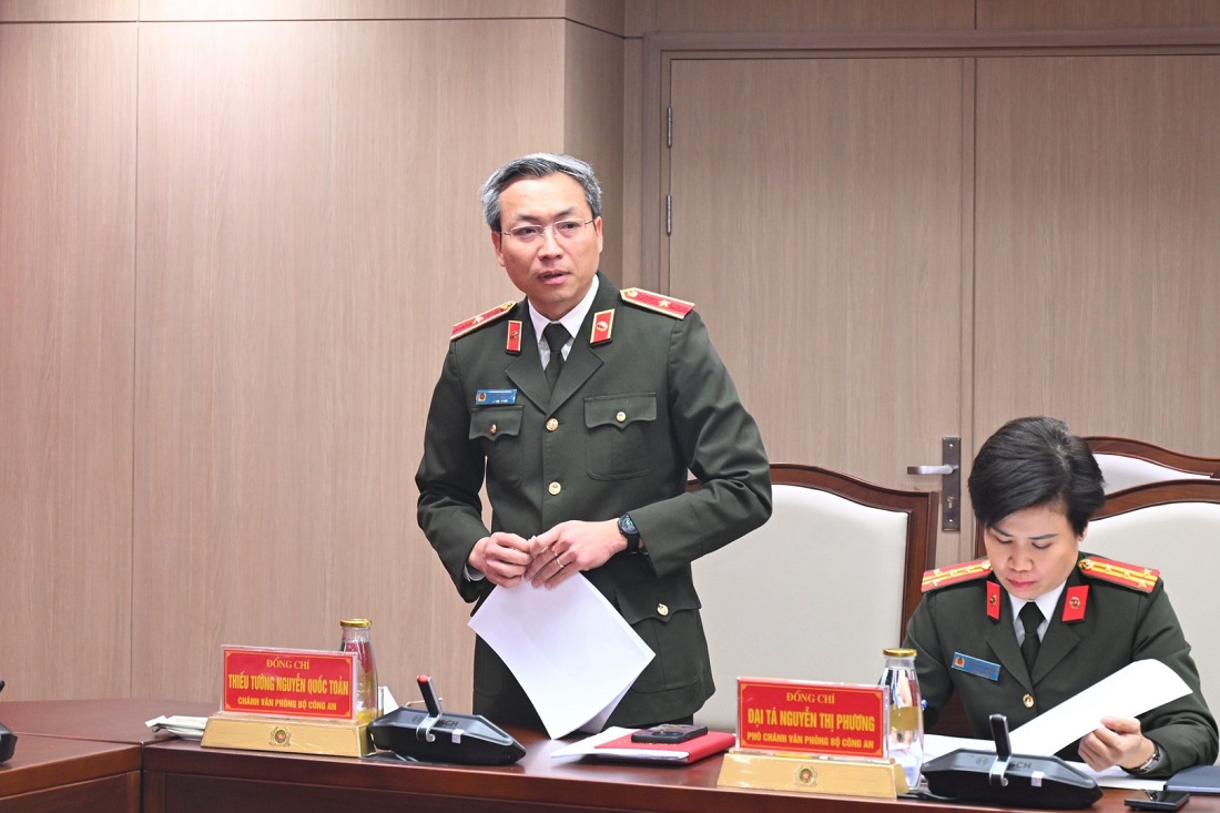 Thiếu tướng Nguyễn Quốc Toản, Chánh Văn phòng Bộ, phát biểu tại Buổi làm việc