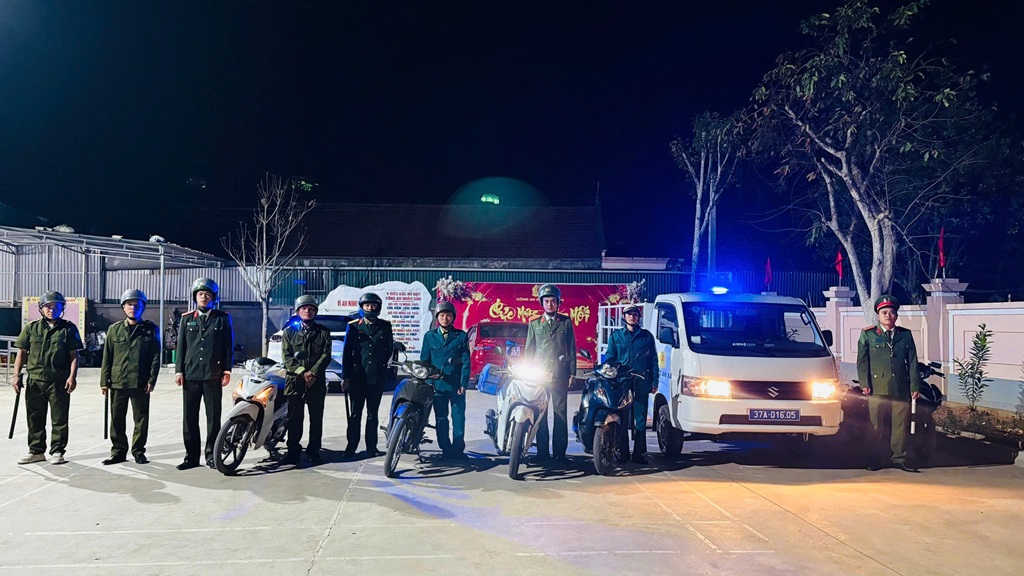 Công an xã Châu Bình tăng cường tuần tra bảo đảm an ninh, trật tự phục vụ bầu cử