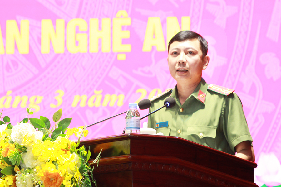 Đại diện Lãnh đạo Phòng tham mưu Công an tỉnh quán triệt nội dung tập huấn 