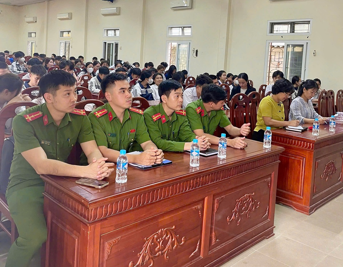 Buổi tuyên truyền pháp luật chuyên đề về An ninh mạng