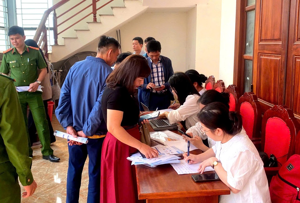 Nhiều người dân tích cực tìm hiểu, tiếp cận giải pháp số trong công tác PCCC