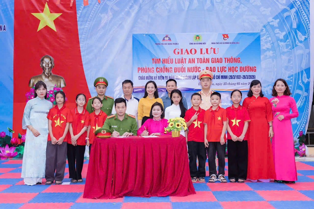 Công an xã Đông Hiếu tuyên truyền, phổ biến giáo dục pháp luật