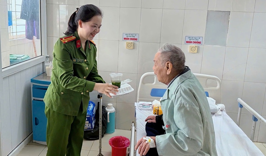 Công an xã Hưng Nguyên tổ chức 