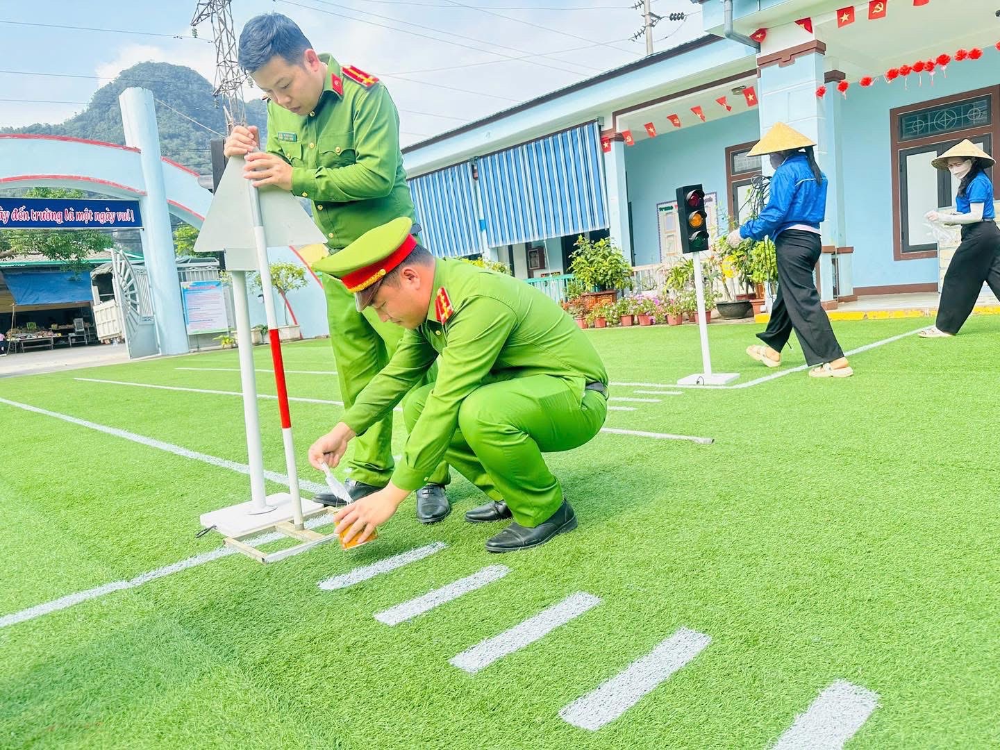 Tổ chức các hoạt động Tháng Thanh niên