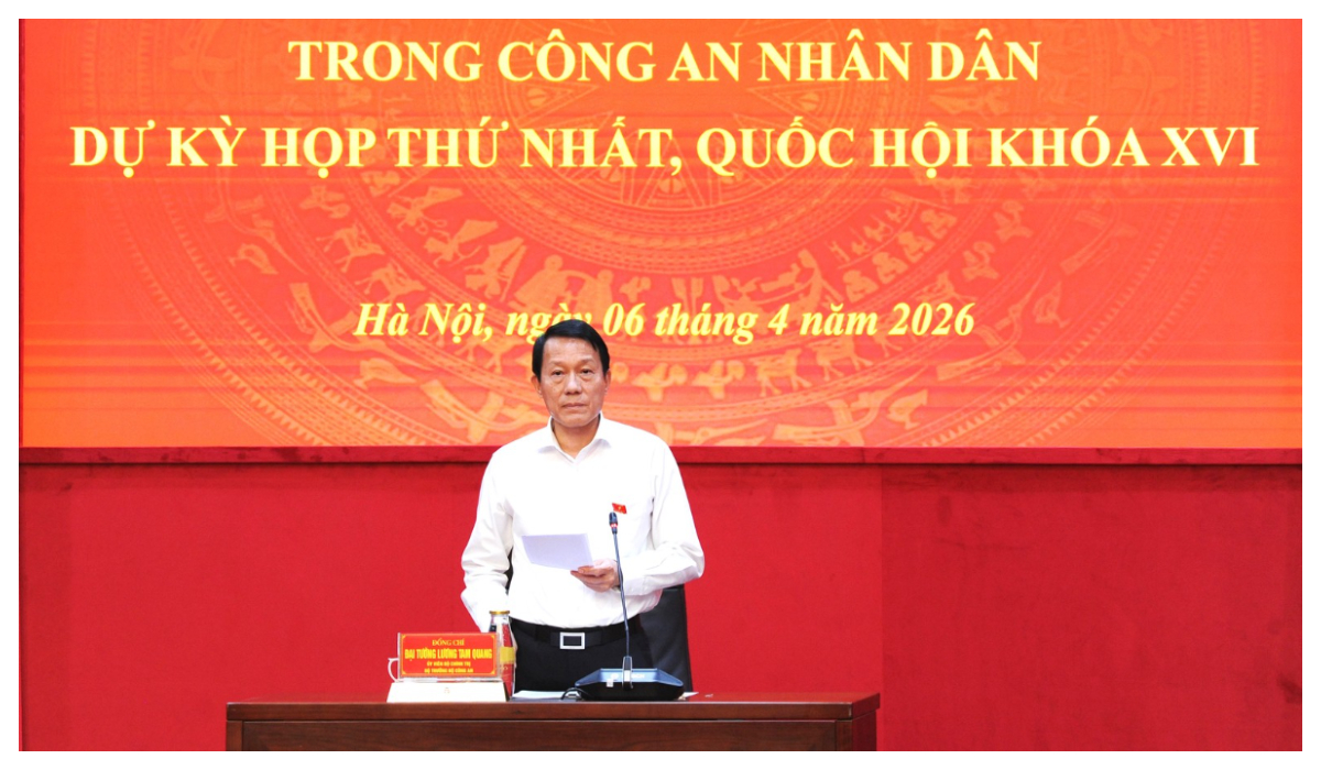 Đại biểu Quốc hội trong CAND góp phần tích cực vào thành công chung của Kỳ họp Quốc hội khóa XVI