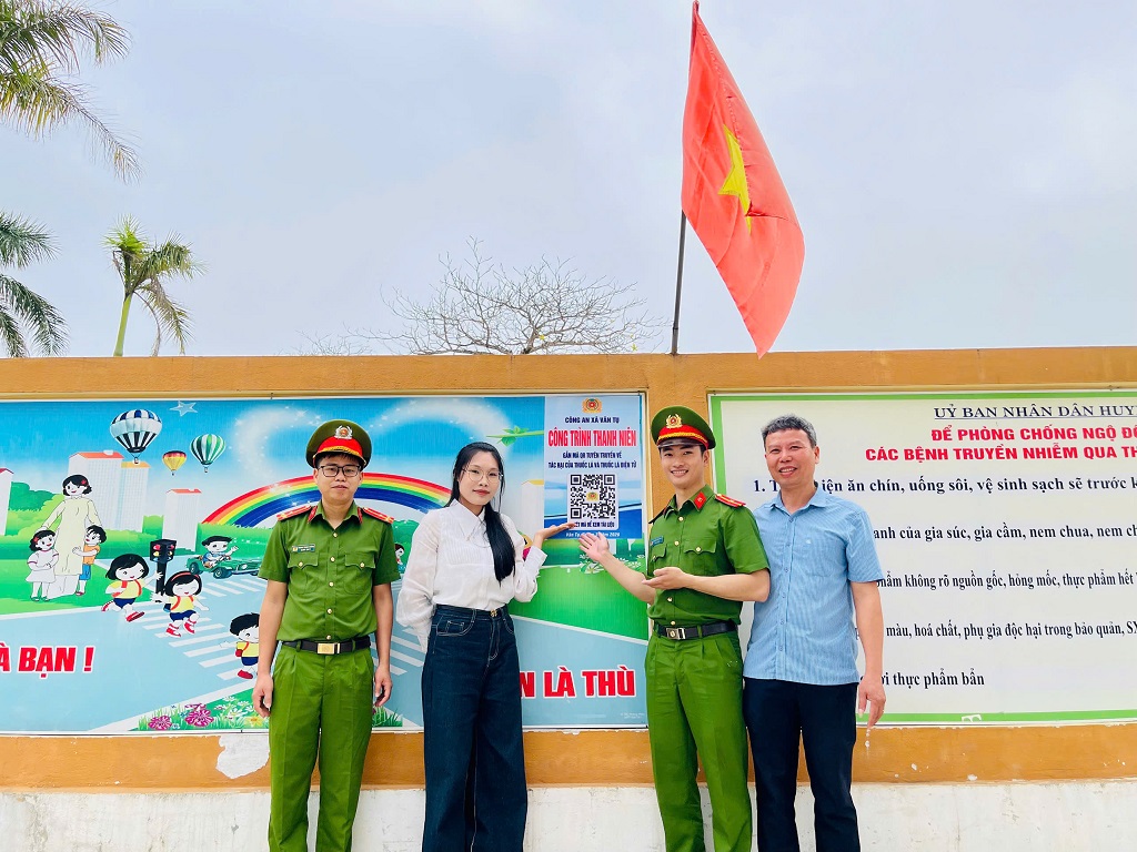 Công an xã Vân Tụ triển khai công trình thanh niên gắn mã QR
