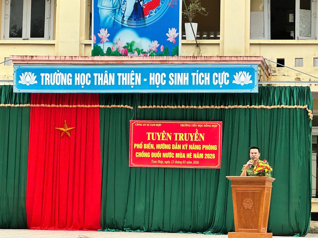 Công an xã tuyên truyền, phổ biến pháp luật