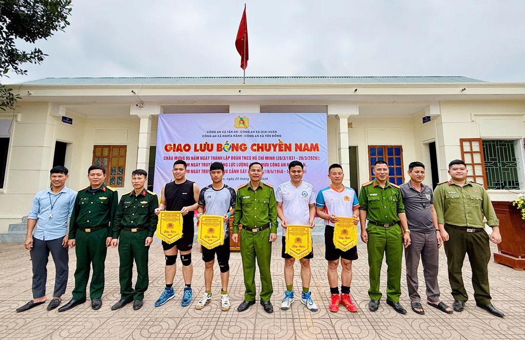 Công an xã Tân An tổ chức hoạt động thể thao nhân Ngày thành lập Đoàn