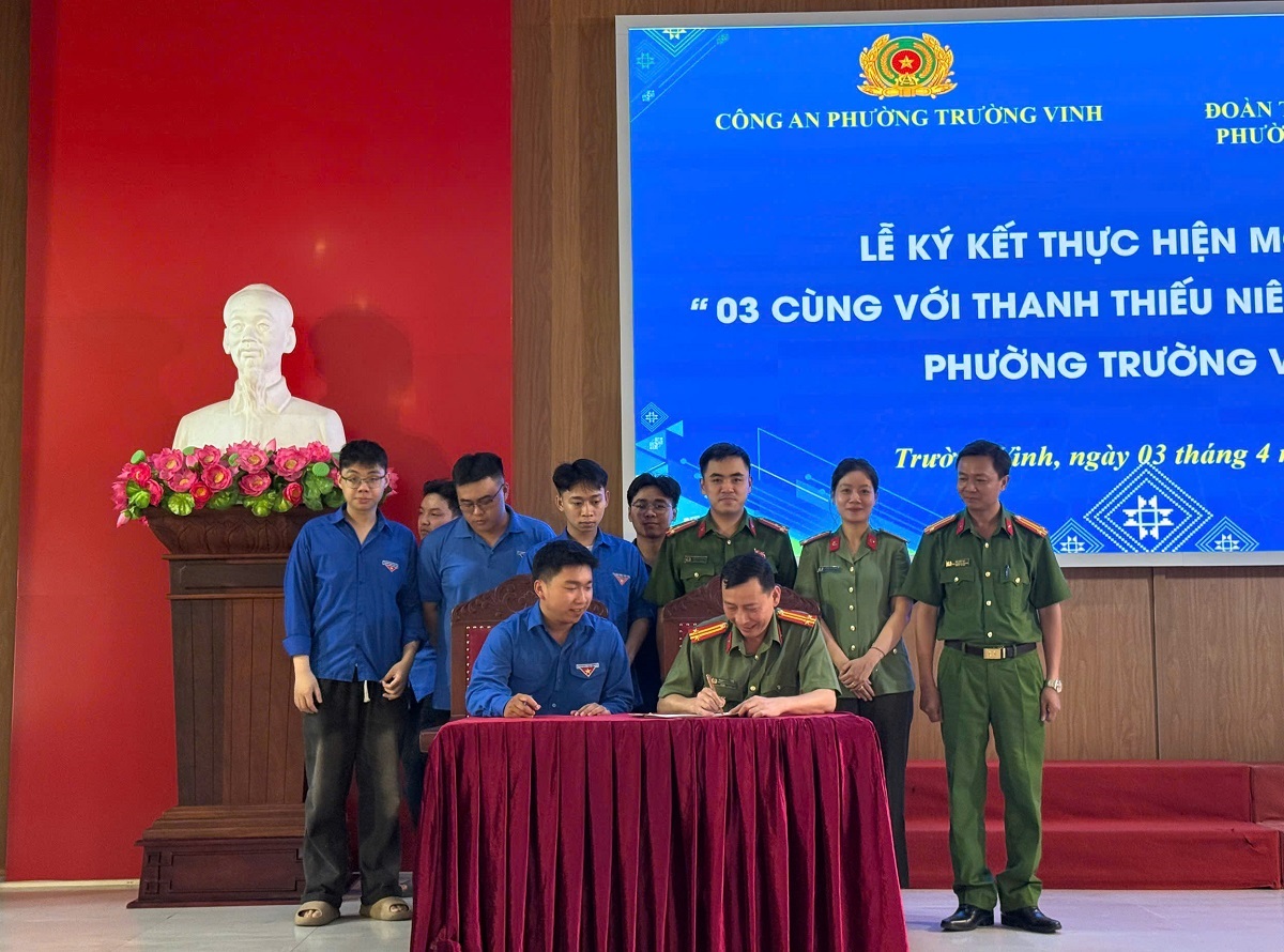 Ký kết triển khai thực hiện mô hình “03 cùng với thanh thiếu niên”