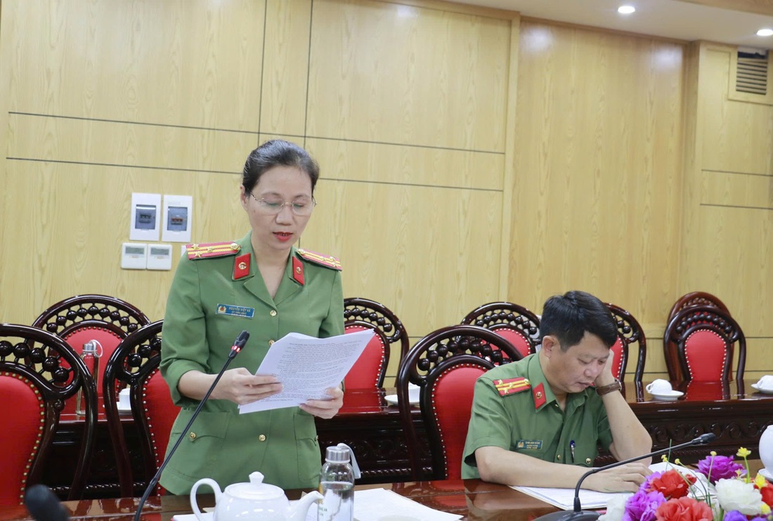 Đại biểu thảo luận tại Hội nghị