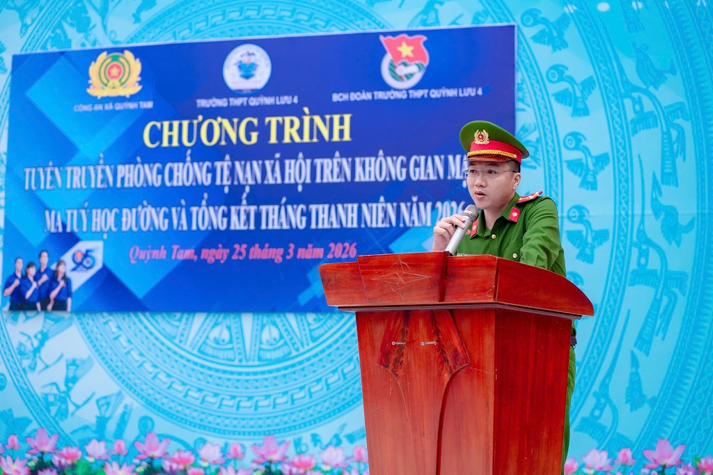 Công an xã tuyên truyền, phổ biến pháp luật