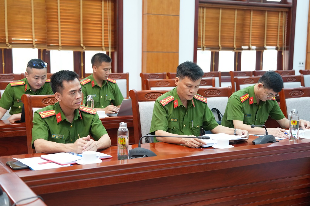 Đại biểu dự Hội nghị tại điểm cầu Công an tỉnh Nghệ An 