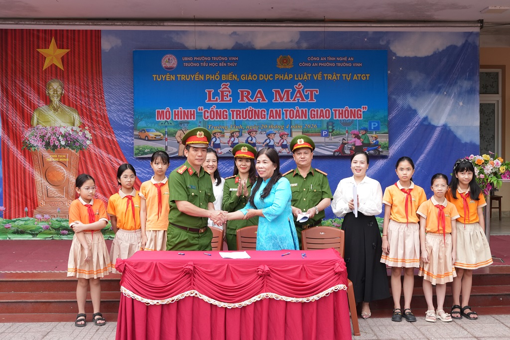 Ký kết quy chế triển khai mô hình