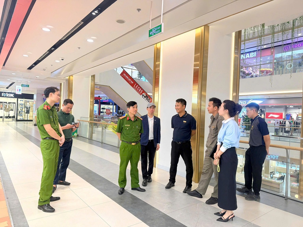 Kiểm tra an toàn PCCC tại TTTM Vincom Vinh – điểm vui chơi, giải trí, mua sắm đông khách