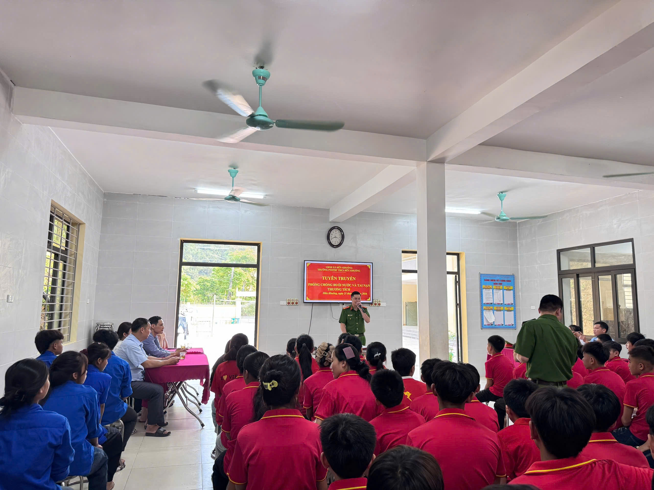 Toàn cảnh buổi  tuyên truyền