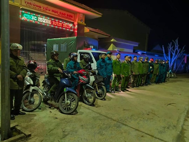 Công an huyện Anh Sơn đồng loạt ra quân tuần tra bảo đảm ANTT, ngăn chặn, xử lý các hành vi vi phạm về pháo