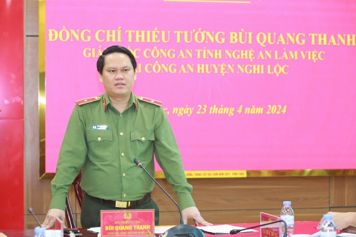 Thiếu tướng Bùi Quang Thanh, Ủy viên Ban Thường vụ Tỉnh ủy, Giám đốc Công an tỉnh phát biểu chỉ đạo tại buổi làm việc