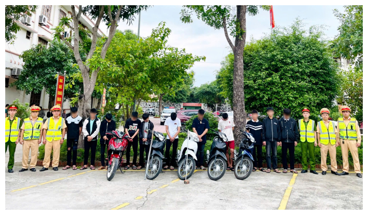 Bắt, xử lý nhóm 14 thanh, thiếu niên gây rối trật tự công cộng, gây ...