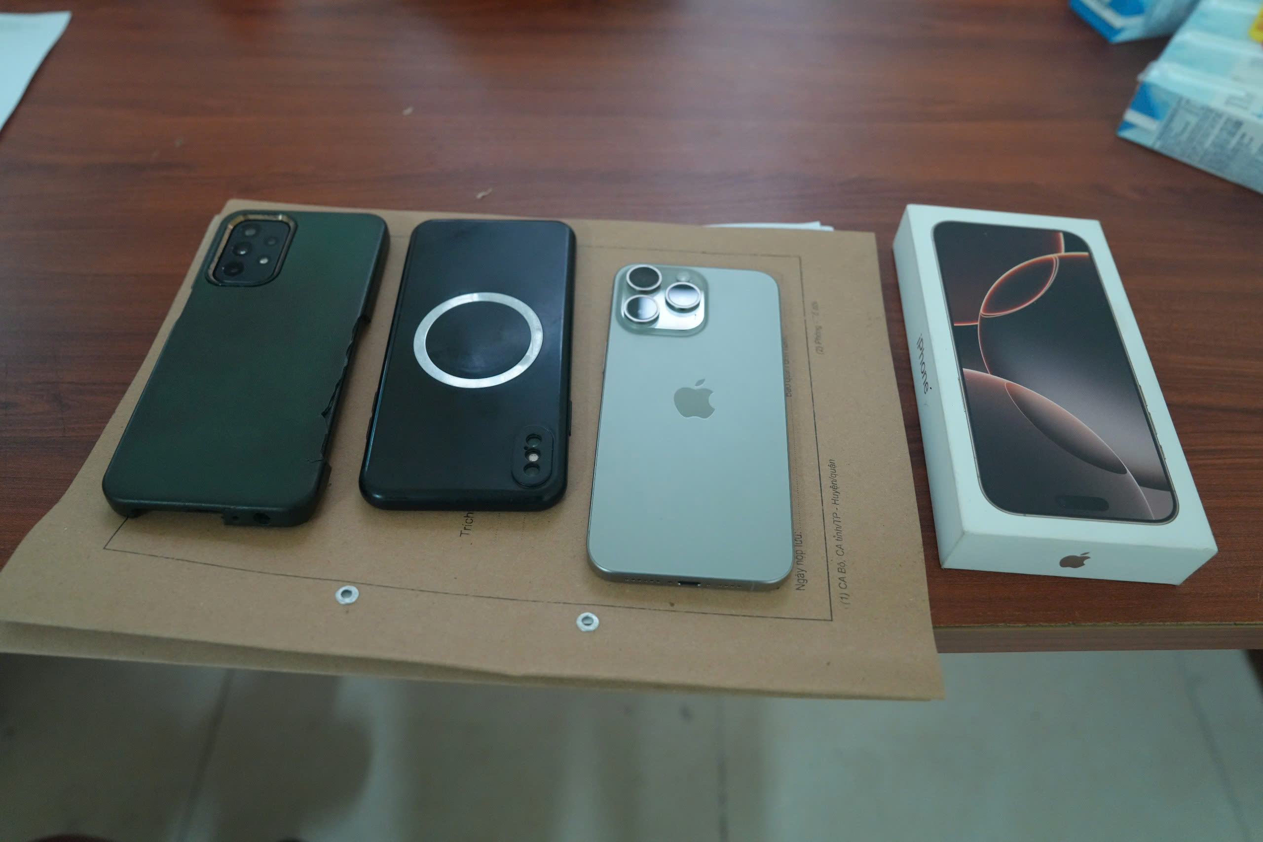 Tang vật vụ án thu giữ