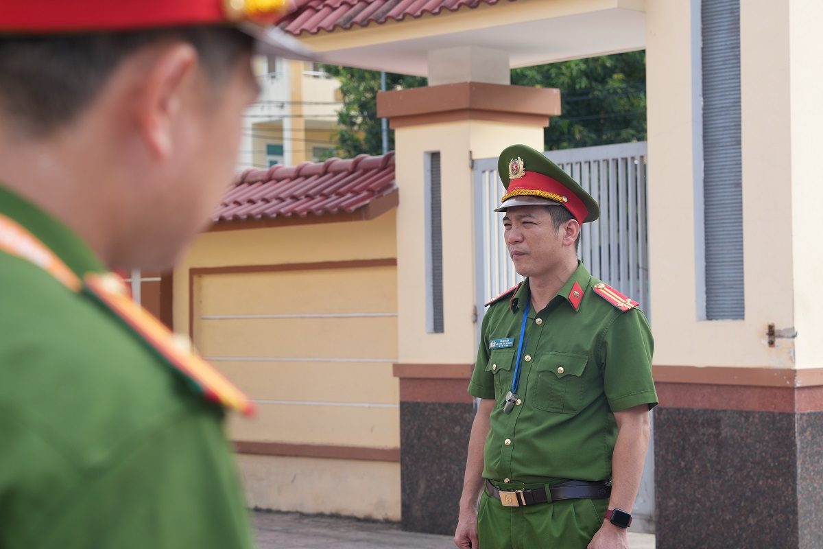 Tổ chức 4 tổ công tác thực hiện tuyên truyền, nhắc nhở các hành vi vi phạm