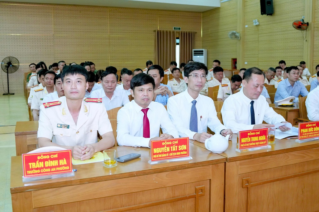 Các đại biểu tham dự