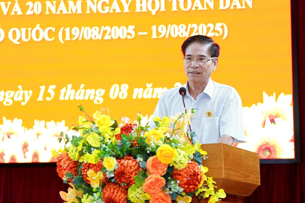 Đồng chí Đại tá Hồ Xuân Hòa - Chủ tịch Hội Cựu CAND phường phát biểu