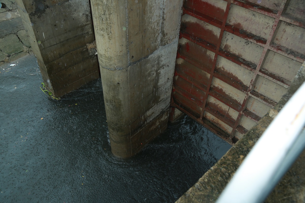 Đoàn công tác kiểm tra tại trạm bơm tiêu thoát nước nội đô 