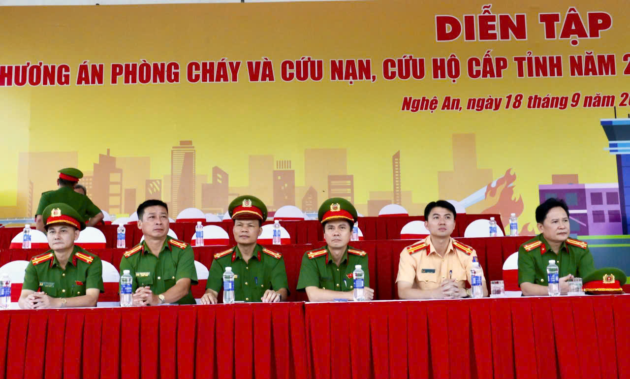 Các đại biểu tham dự buổi tổng duyệt