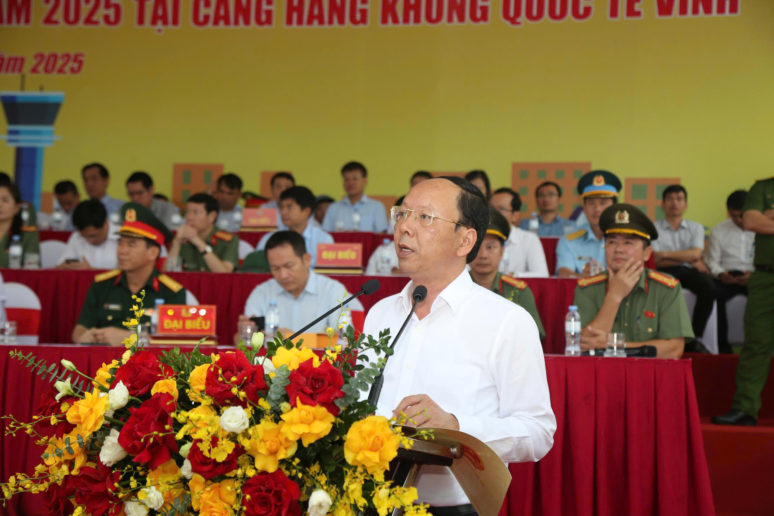 Đồng chí Bùi Thanh An, Ủy viên Ban Thường vụ Tỉnh ủy, Phó Chủ tịch Thường trực UBND tỉnh, Trưởng Ban chỉ đạo PCCC và CNCH tỉnh nhấn mạnh vai trò của công tác PCCC hiện nay