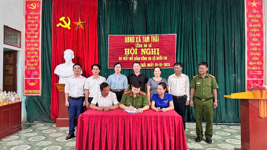 Phát biểu chỉ đạo tại Hội nghị, đại diện Lãnh đạo xã Tam Thái ghi nhận, biểu dương lực lượng Công an xã sau khi thành lập đã nhanh chóng ổn định tổ chức, tham mưu cho cấp ủy, chính quyền triển khai hiệu quả công tác đảm bảo ANTT, đồng thời cũng là lực lượng tiên phong, đi đầu trong phòng chống thiên tai, cứu nạn cứu hộ, giúp đỡ Nhân dân khắc phục hậu quả bão lũ. 