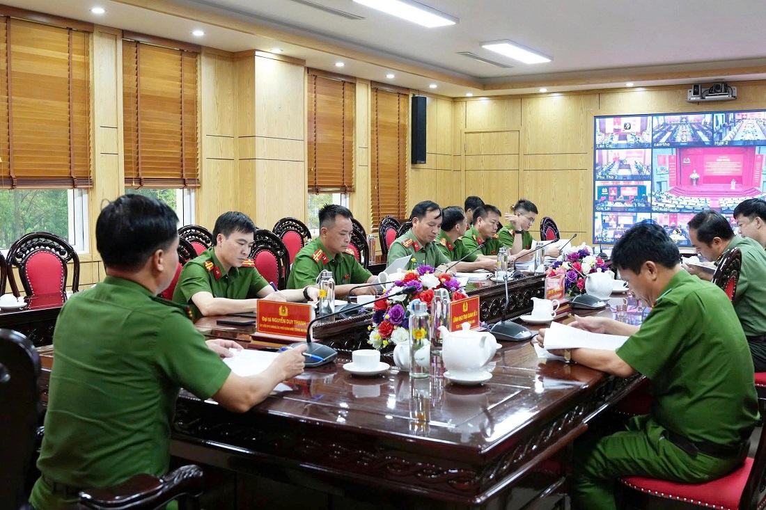 Tại điểm cầu Công an tỉnh Nghệ An