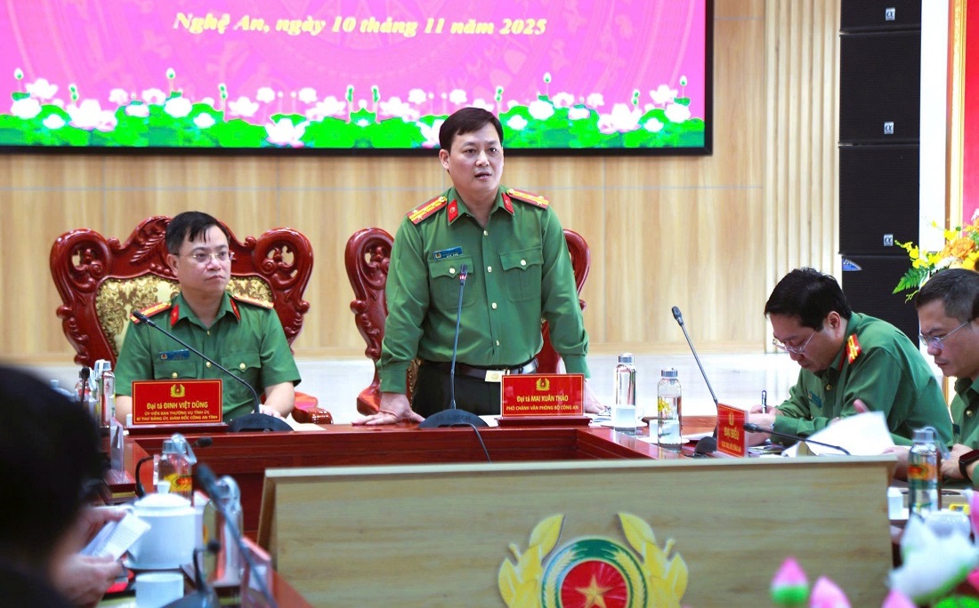 Đồng chí Đại tá Mai Xuân Thảo, Phó Chánh Văn phòng Bộ Công an, Tổ trưởng Tổ công tác số 1 quán triệt mục đích, yêu cầu, nội dung, phương pháp và quy trình kiểm tra