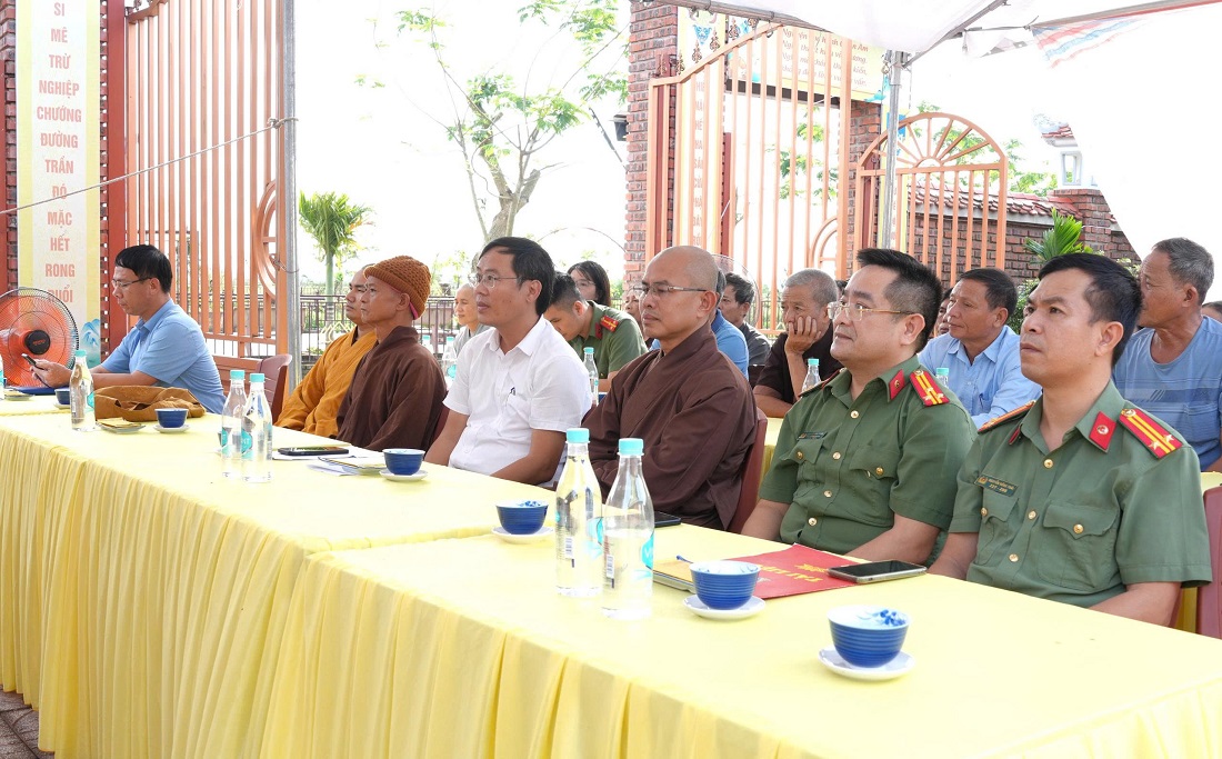 Các đại biểu tham dự lễ ra mắt