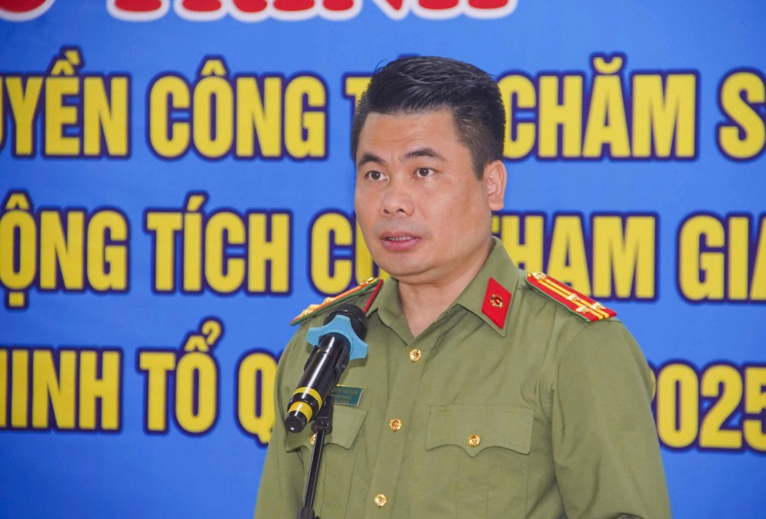 Thượng tá Nguyễn Thế Nam – Trưởng phòng Công tác dân vận, Cục Xây dựng phong trào Bảo vệ An ninh Tổ quốc (Bộ Công an) phát biểu tại chương trình